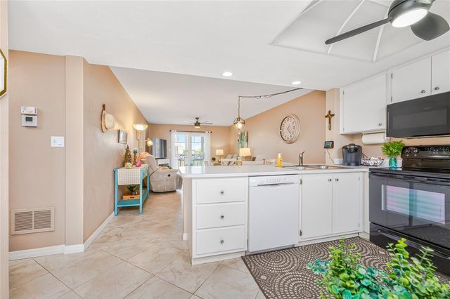 12274 SW EGRET CIRCLE 2805, Lake Suzy, FL 34269