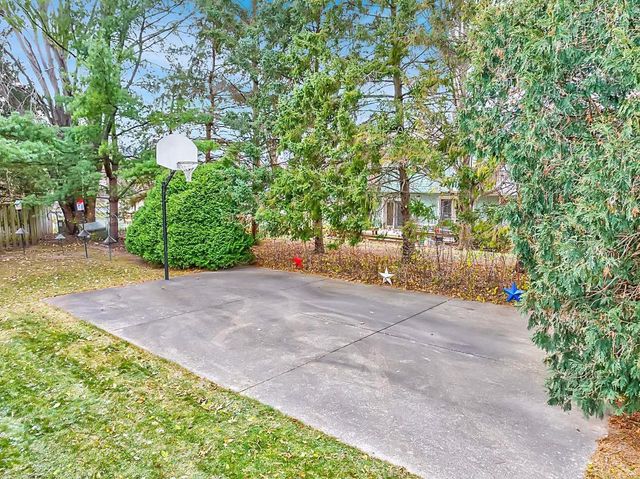 652 Birch Court, Verona, WI 53593