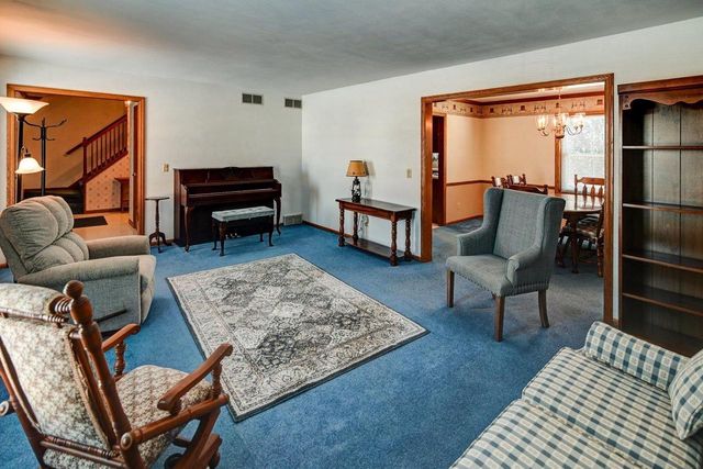 652 Birch Court, Verona, WI 53593