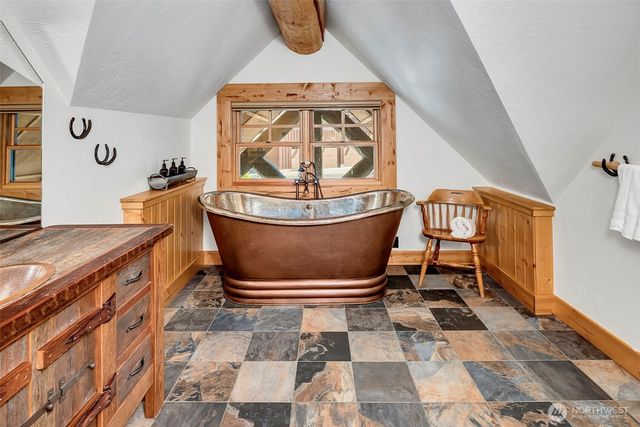 1571 Big Tail Road, Cle Elum, WA 98922