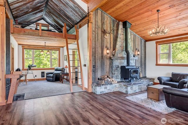 1571 Big Tail Road, Cle Elum, WA 98922