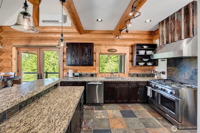 1571 Big Tail Road, Cle Elum, WA 98922