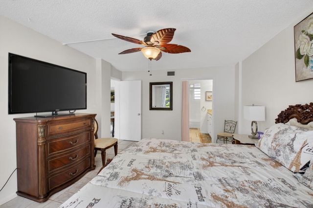 3575 S Ocean Boulevard 205, South Palm Beach, FL 33480