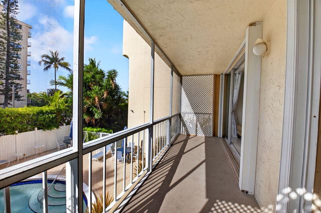 3575 S Ocean Boulevard 205, South Palm Beach, FL 33480