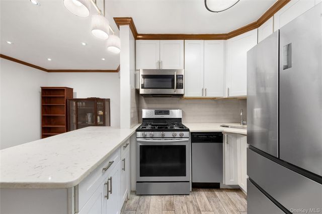 88-10 34th Avenue 1 H, Jackson Heights, NY 11372