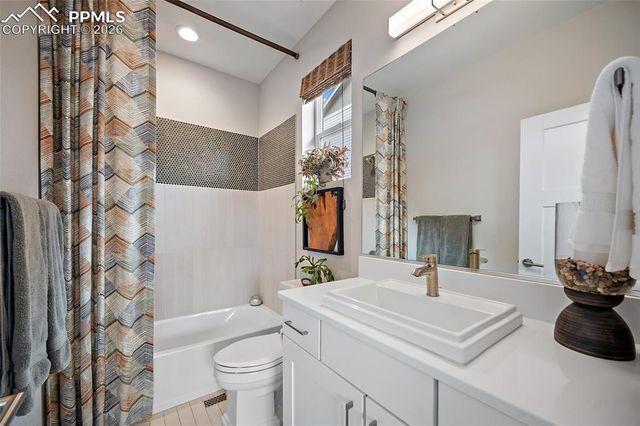 6423 Tumble Creek Drive, Colorado Springs, CO 80924