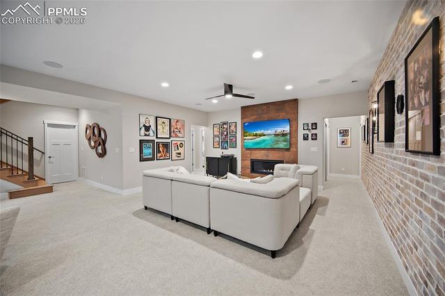 6423 Tumble Creek Drive, Colorado Springs, CO 80924