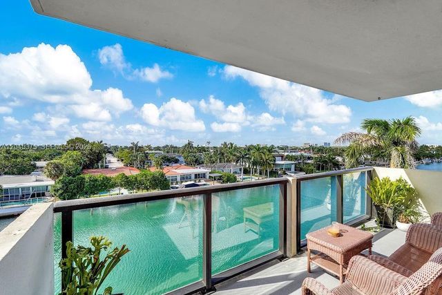 9800 W Bay Harbor Drive 503, Bay Harbor Islands, FL 33154