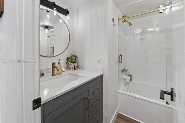 9800 W Bay Harbor Drive 503, Bay Harbor Islands, FL 33154
