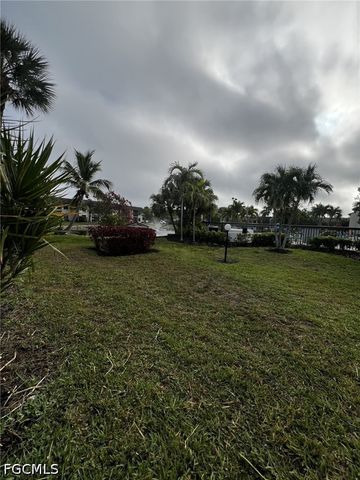 9301 Central Park DR 102, Fort Myers, FL 33919