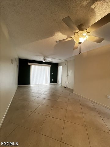 9301 Central Park DR 102, Fort Myers, FL 33919