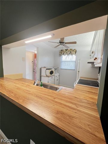 9301 Central Park DR 102, Fort Myers, FL 33919