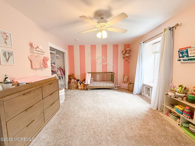 58 Foxwood Run, Middletown, NJ 07748