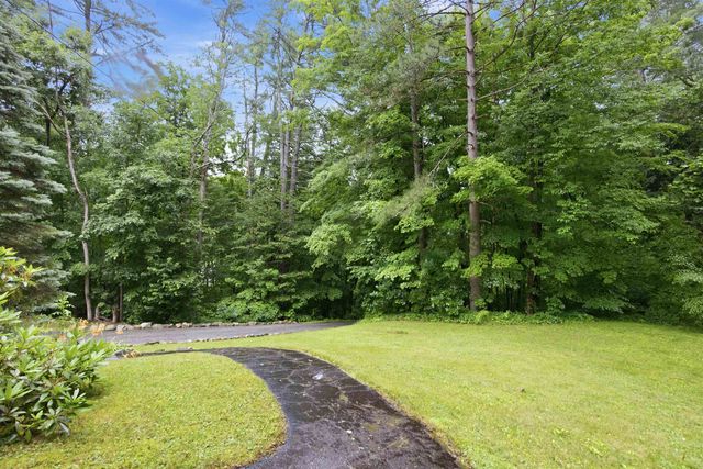 345 Riverdale Road, New Boston, NH 03070