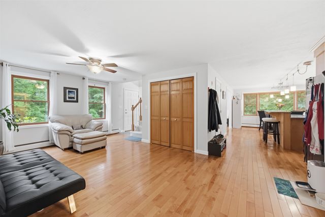 345 Riverdale Road, New Boston, NH 03070