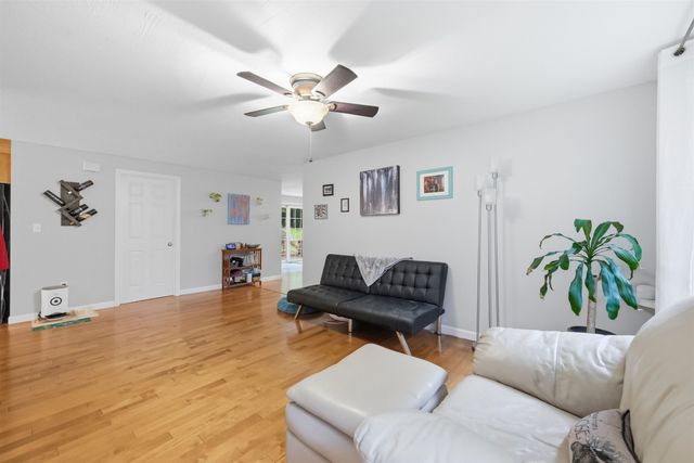 345 Riverdale Road, New Boston, NH 03070