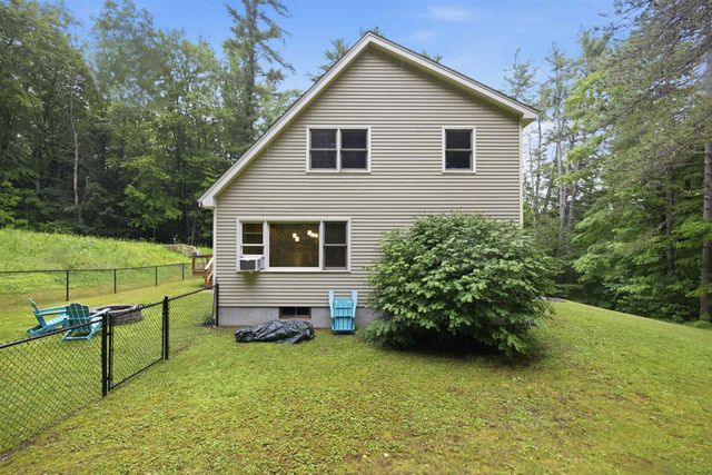 345 Riverdale Road, New Boston, NH 03070