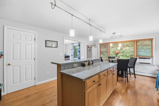 345 Riverdale Road, New Boston, NH 03070
