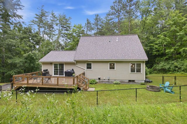 345 Riverdale Road, New Boston, NH 03070