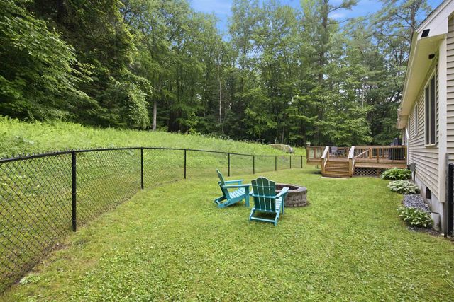 345 Riverdale Road, New Boston, NH 03070