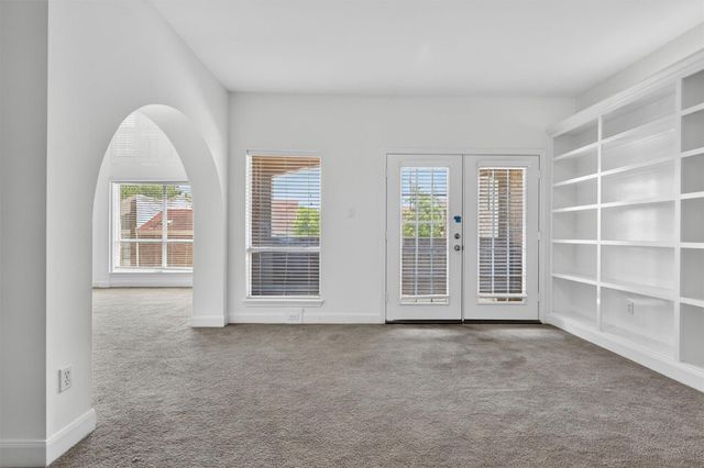 4720 Post Oak Timber Drive 23, Houston, TX 77056