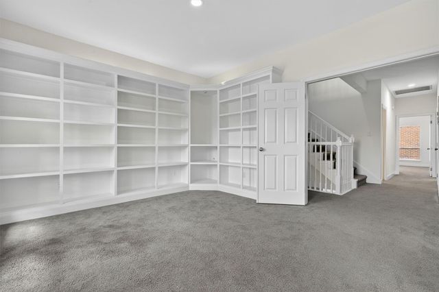 4720 Post Oak Timber Drive 23, Houston, TX 77056