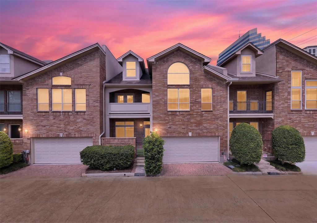 4720 Post Oak Timber Drive 23, Houston, TX 77056