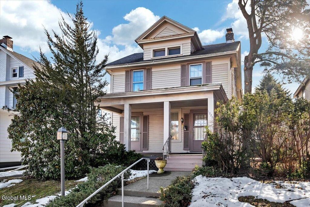 1028 Maryland Avenue, Schenectady, NY 12308