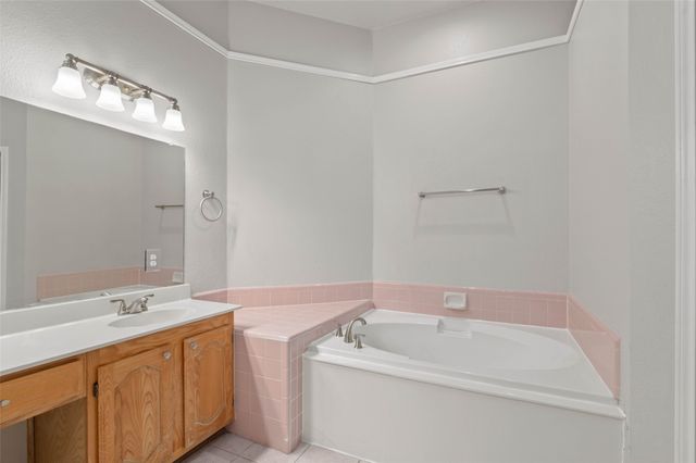 4508 Lake Ridge Drive, The Colony, TX 75056