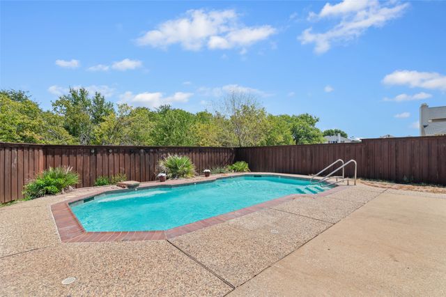 4508 Lake Ridge Drive, The Colony, TX 75056