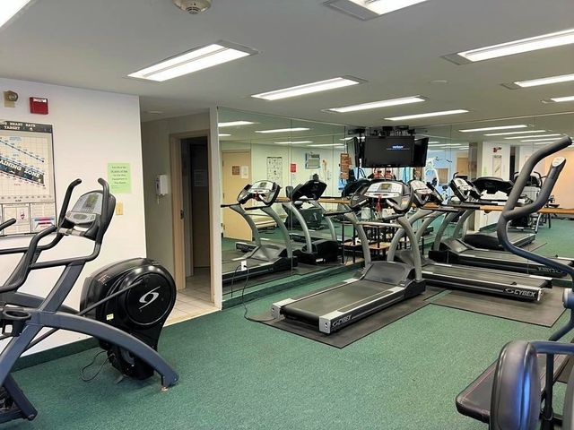 1321 Worcester Rd Unit 607, Framingham, MA 01701