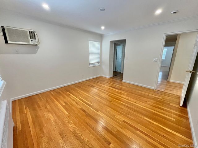 103 Bennett Avenue 1, Yonkers, NY 10701