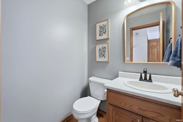 10121 Mesa Glen Court, Fort Wayne, IN 46804