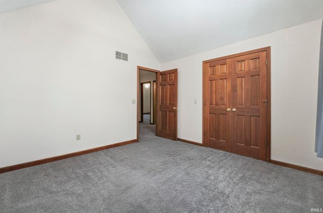 10121 Mesa Glen Court, Fort Wayne, IN 46804