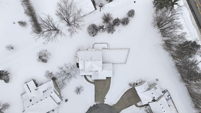 10121 Mesa Glen Court, Fort Wayne, IN 46804