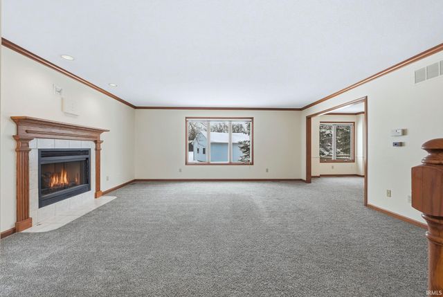 10121 Mesa Glen Court, Fort Wayne, IN 46804