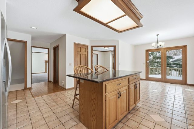 10121 Mesa Glen Court, Fort Wayne, IN 46804