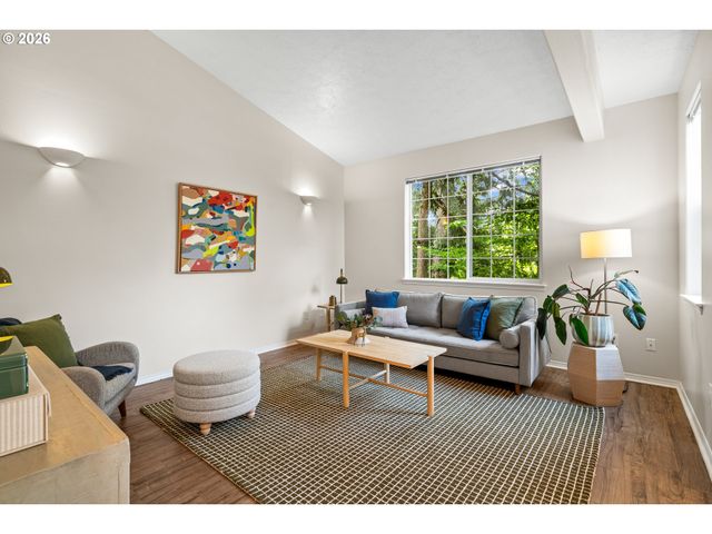 14422 Se OREGON TRAIL Dr, Clackamas, OR 97015