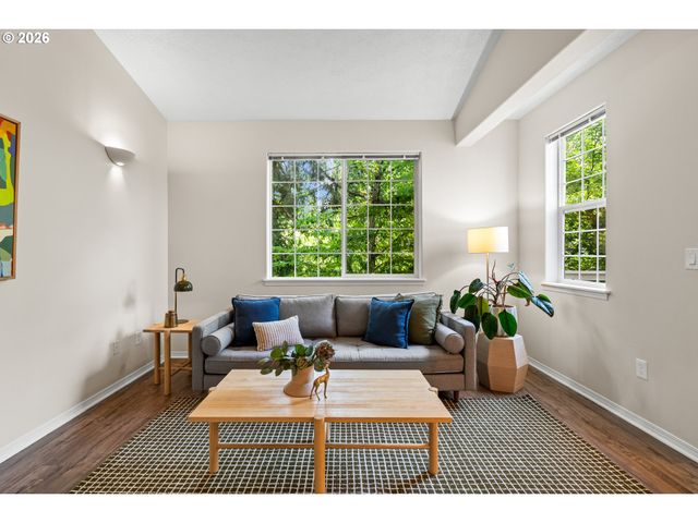 14422 Se OREGON TRAIL Dr, Clackamas, OR 97015