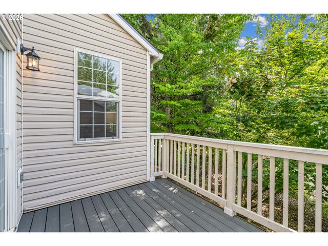 14422 Se OREGON TRAIL Dr, Clackamas, OR 97015
