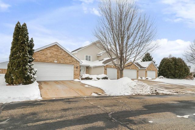 1084 Stonewood Crossing, Sun Prairie, WI 53590