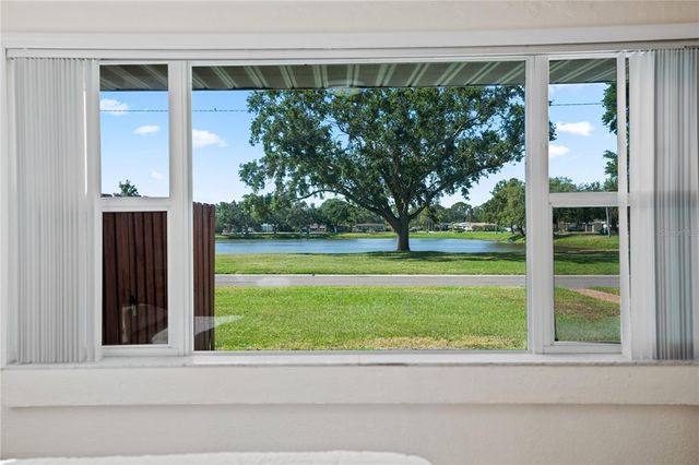 4421 28TH AVENUE N, St Petersburg, FL 33713
