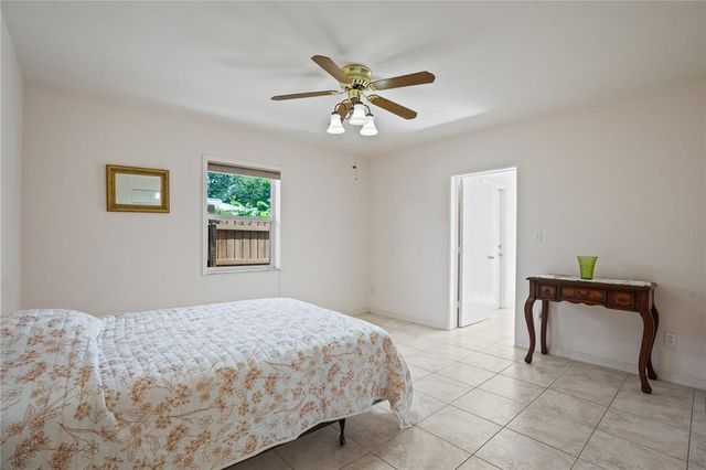 4421 28TH AVENUE N, St Petersburg, FL 33713