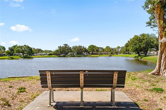 4421 28TH AVENUE N, St Petersburg, FL 33713