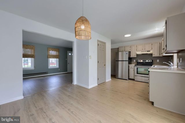 14 HEMLOCK LN, Strasburg, PA 17579