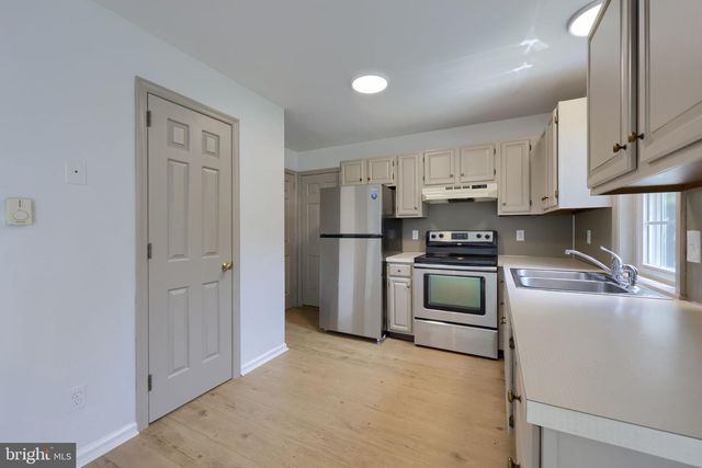 14 HEMLOCK LN, Strasburg, PA 17579