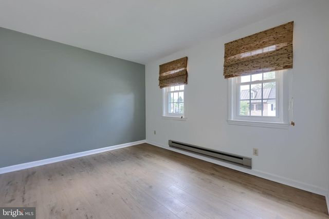 14 HEMLOCK LN, Strasburg, PA 17579