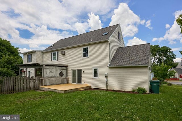 14 HEMLOCK LN, Strasburg, PA 17579