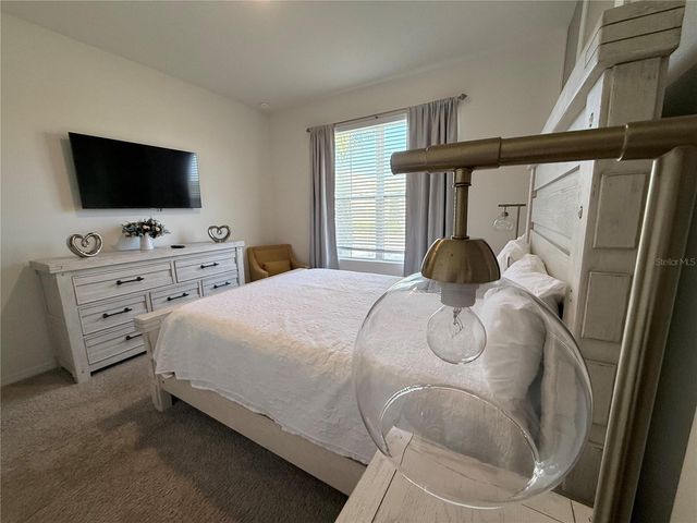 7523 OAKMOSS LOOP, Davenport, FL 33837