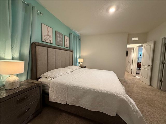 7523 OAKMOSS LOOP, Davenport, FL 33837